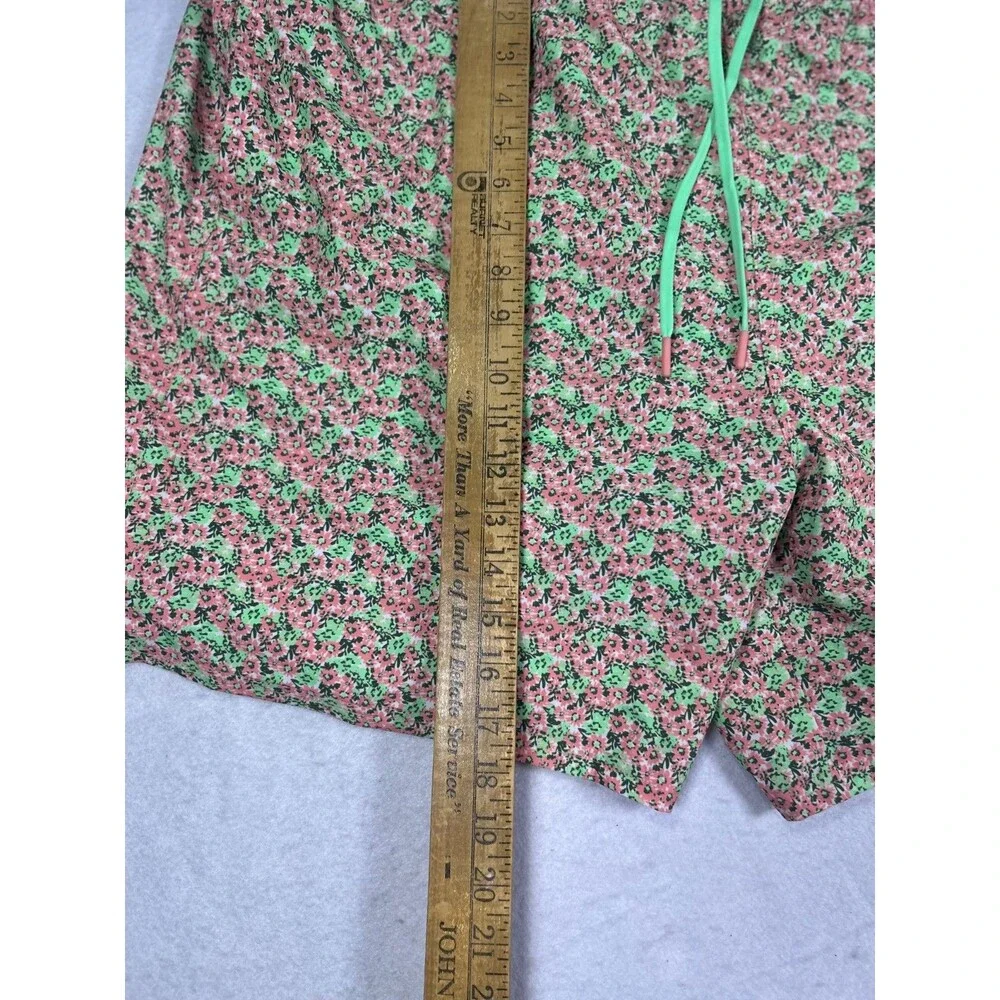 Vineyard Vines Swim Trunks Mens 2XL Pink Green Mesh Lining 7